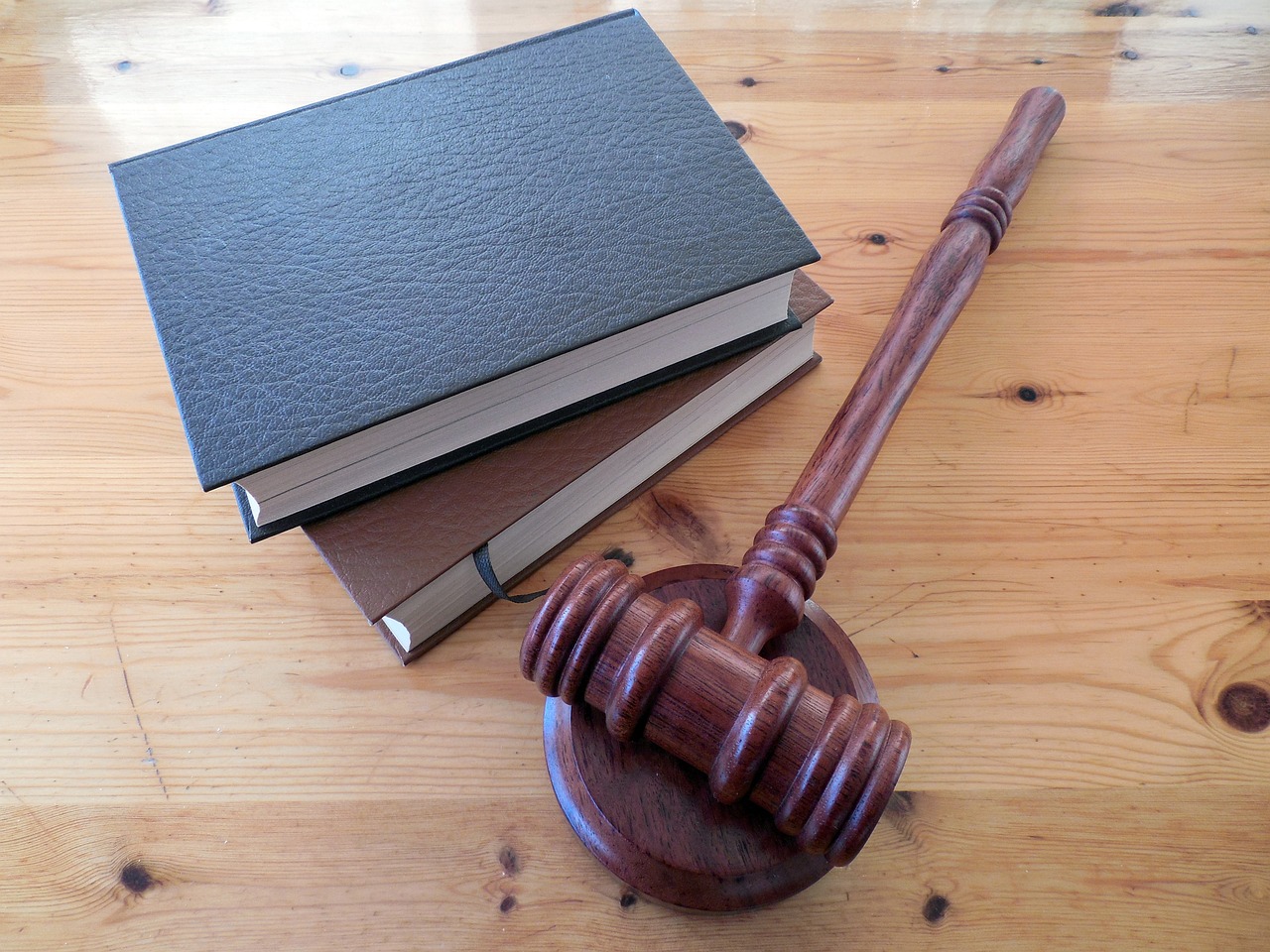 What to Look for When Hiring a Military Lawyer – Court & Carpenter OU Court-Martial & Board of Inquiry (BOI) Lawyers Germany Hiring a military lawyer and items related